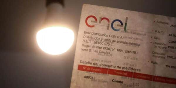 Ley Ordenemos la Cuenta permitirá moderar las alzas y rebajar las cuentas de la luz en comunas del sur