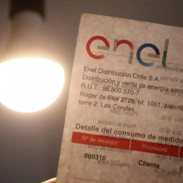 Ley Ordenemos la Cuenta permitirá moderar las alzas y rebajar las cuentas de la luz en comunas del sur