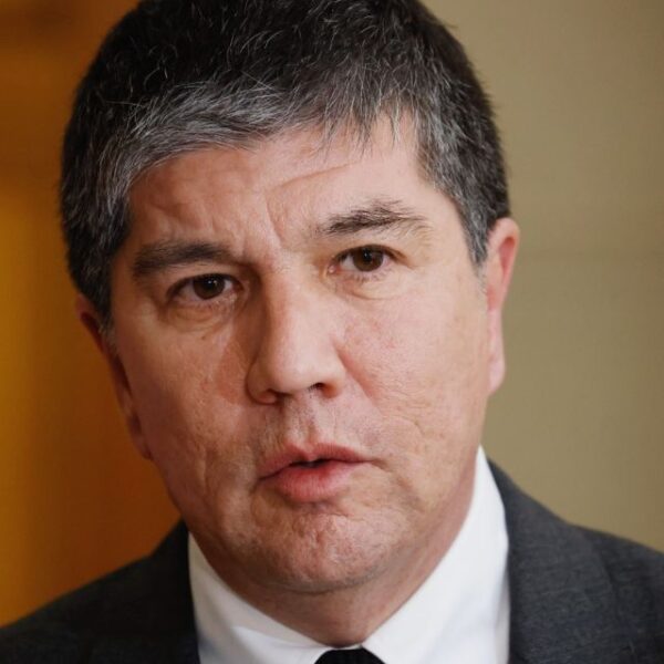 Manuel Monsalve deberá permanecer bajo arresto domiciliario total tras resolución de la Corte de Apelaciones