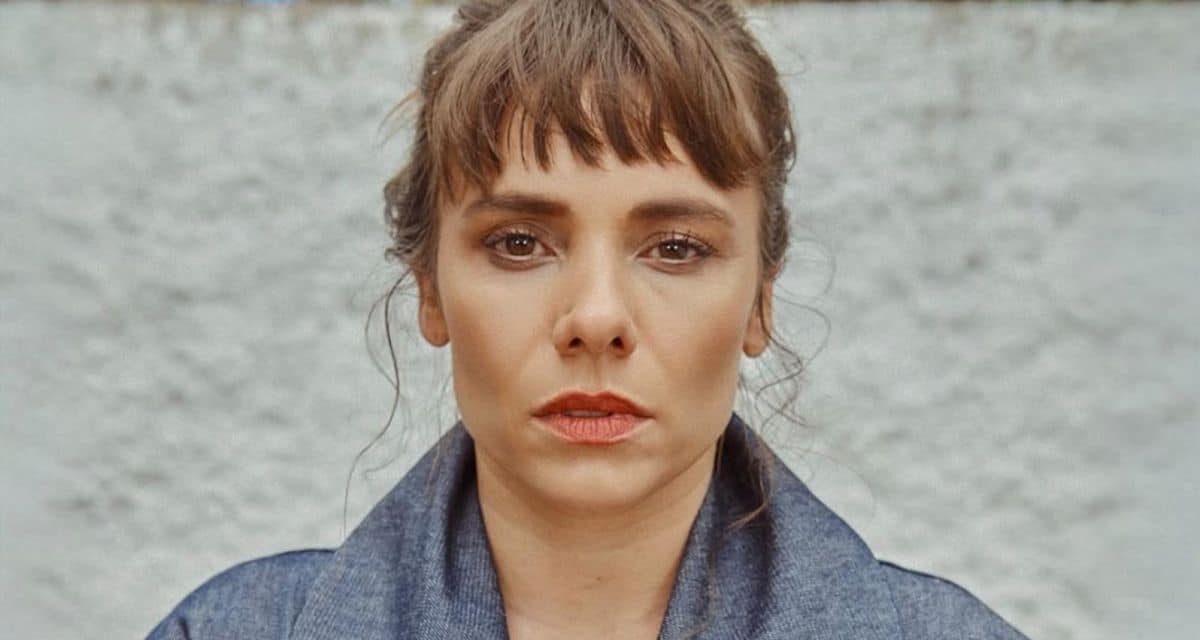 María Gracia Omegna comparte fotografías junto a su hija Anka tras completar el ascenso al cerro Manquehue