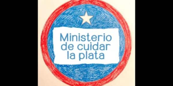 Ministerio del Medio Ambiente aparece en Facebook con imagen que decía Ministerio de cuidar la plata