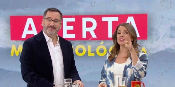 Monserrat Álvarez vuelve a sorprender en pleno matinal.