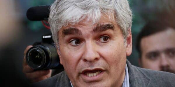 Nicolás Larraín relata el enfrentamiento y la amenaza de golpes que protagonizó con Renato Garín
