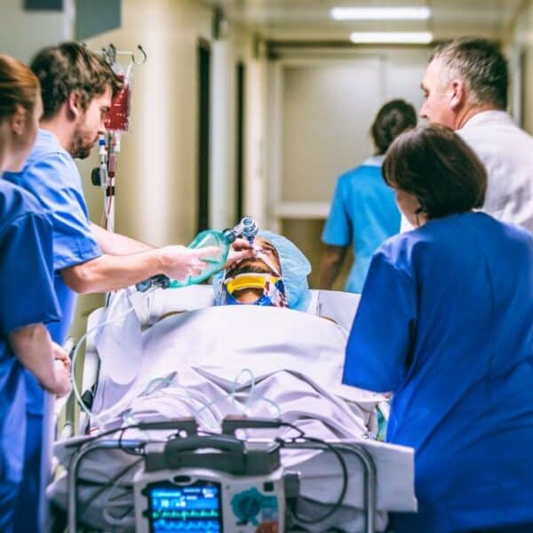 Ranking de hospitales públicos 2025 posiciona a la Posta Central como el recinto con mejor desempeño de Chile