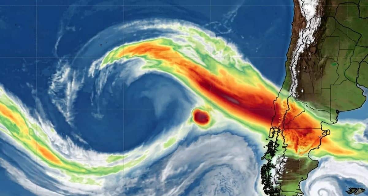 Sistema frontal en la zona central avanza con un río atmosférico y precipitaciones en varias ciudades