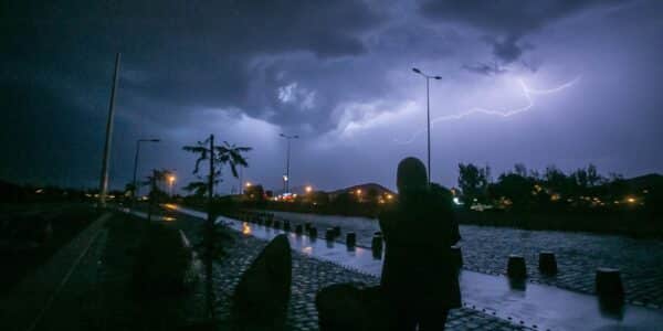 Tormentas eléctricas afectará a 7 regiones.