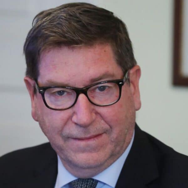 Ministro Daniel Mas explica el plan de venta de activos del Estado considerados prescindibles