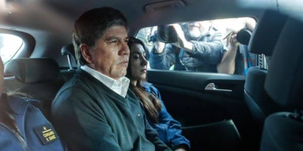 Víctor Providel aparece mencionado en chats incorporados a una investigación relacionada con la denunciante de Manuel Monsalve