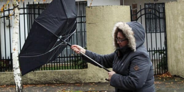 Alerta por vientos extremos en cuatro regiones del norte de Chile