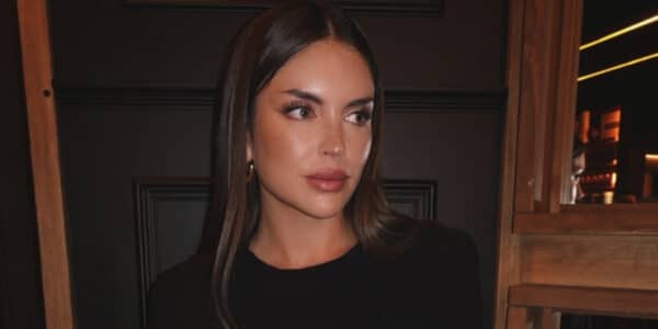 Coni Piccoli reveló en Instagram que su hermana Romi se comprometió con Martín, un secreto que guardó por más de dos meses