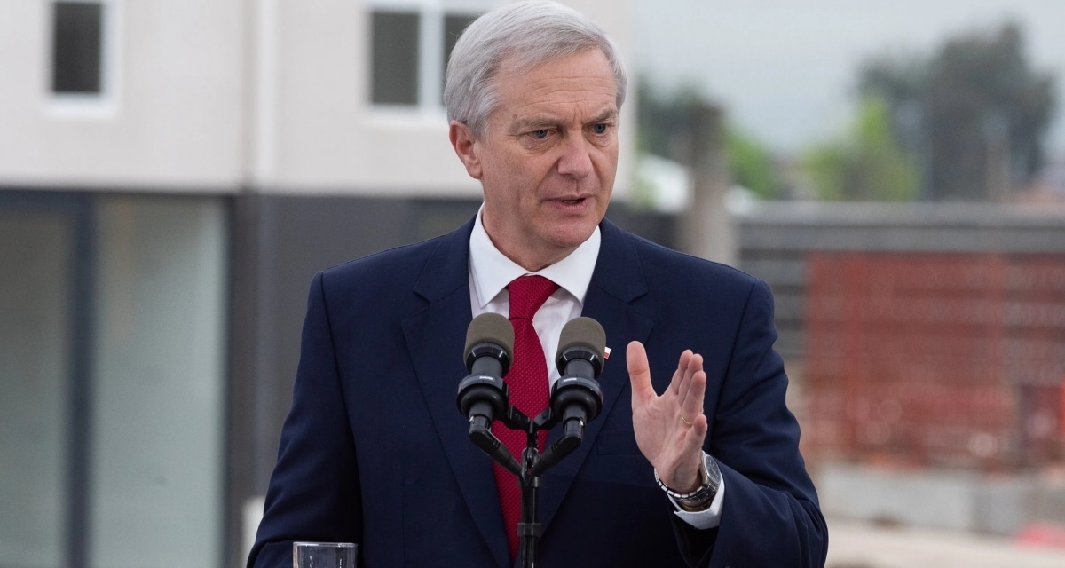 Encuesta Criteria muestra la aprobación del Presidente José Antonio Kast en 33% a fines de agosto de 2026