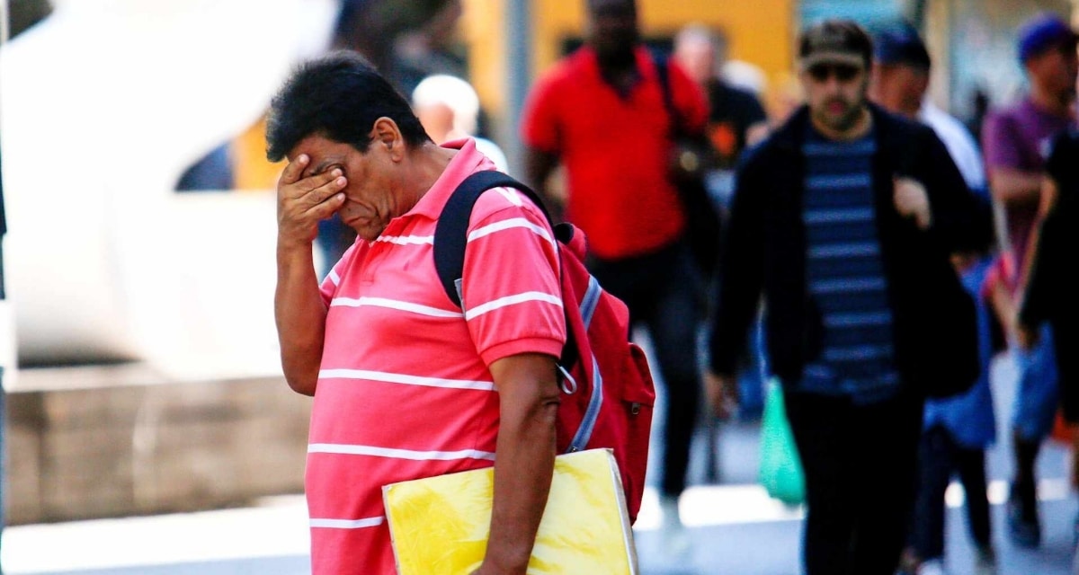Desempleo en Chile sube a 9,5% según el INE, su nivel más alto en casi cinco años