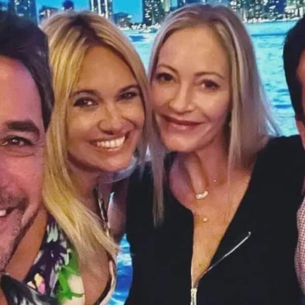El cantante Douglas, quien regresó solo a Chile tras vivir 21 años en Miami junto a su esposa e hijos.