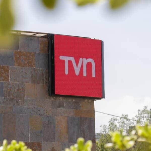 Kevin Felgueras y acoso laboral en TVN relatando su despido en podcast