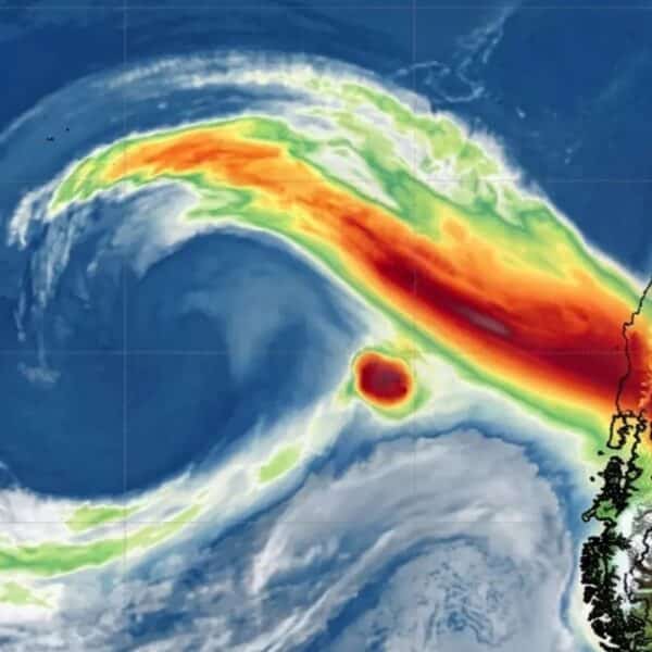 río atmosférico se acerca a Chile.
