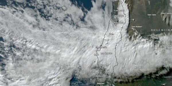 Pronóstico de tren de sistemas frontales en Chile durante la semana