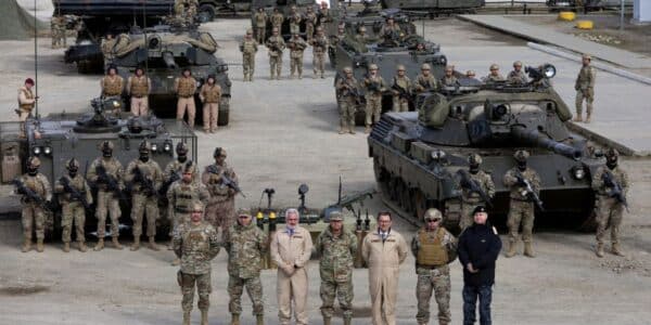 Instalaciones militares chilenas en Punta Arenas, región de Magallanes, donde el Ministerio de Defensa anunció la construcción de nuevas bases militares con presencia permanente como parte de un plan de modernización para la zona austral y la Antártica. Imagen mínima recomendada: 1200 px de ancho.