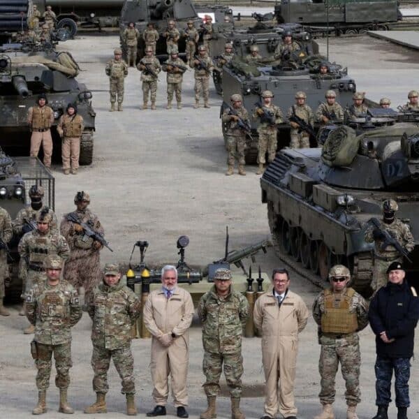 Instalaciones militares chilenas en Punta Arenas, región de Magallanes, donde el Ministerio de Defensa anunció la construcción de nuevas bases militares con presencia permanente como parte de un plan de modernización para la zona austral y la Antártica. Imagen mínima recomendada: 1200 px de ancho.