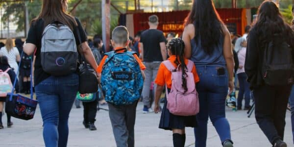 Bono Logro Escolar 2026 se paga en septiembre: montos de $85.057 y $51.036 según tramo de rendimiento académico