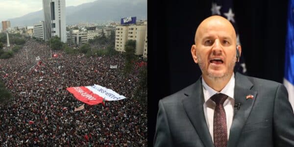 Brandon Judd, embajador de Estados Unidos en Chile, durante una actividad oficial en Santiago: el diplomático es cuestionado por sus declaraciones sobre el estallido social de 2019.