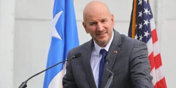 El embajador de EE.UU. en Chile, Brandon Judd, defendió sus polémicas declaraciones: "Si las personas se molestan, el problema es de ellos"