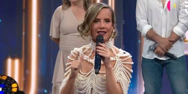 Cata Pulido anuncia su renuncia a Fiebre de Canto junto a Diana Bolocco en la noche de eliminación del estelar de CHV