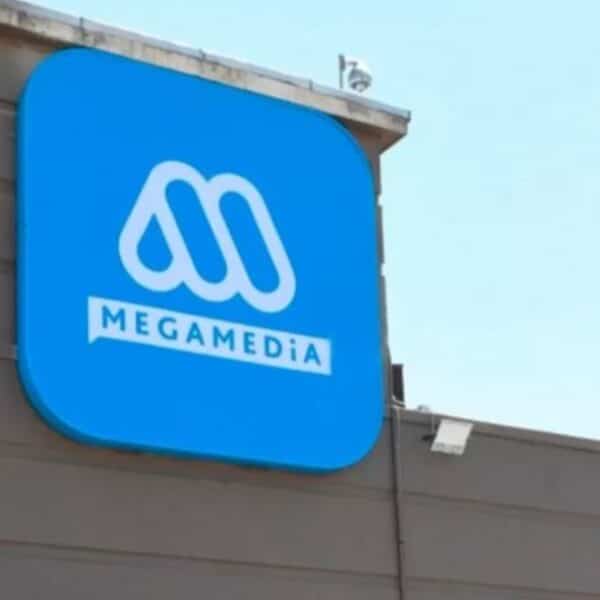 El influencer Danilo 21 durante una aparición en televisión: el creador confirmó el fin de su etapa en Mega y sus nuevos proyectos digitales.