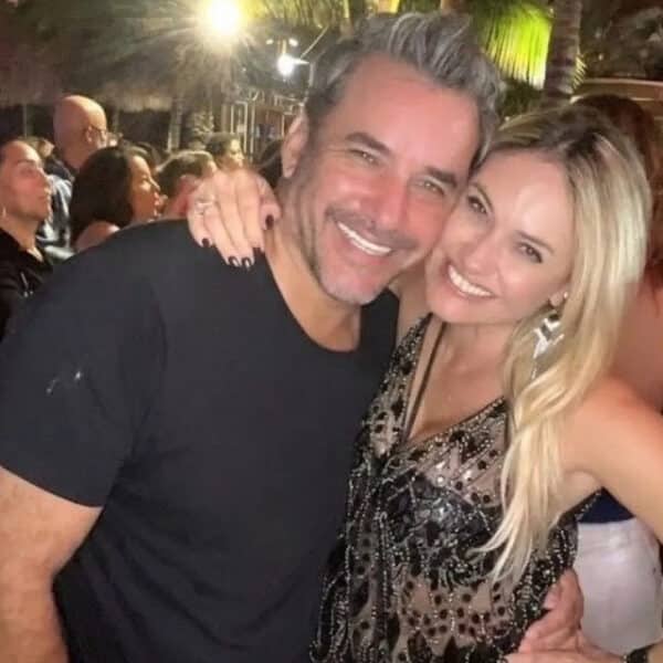Douglas y Ana Sol Romero en imagen de archivo: la pareja enfrenta un divorcio con orden de restricción en Florida
