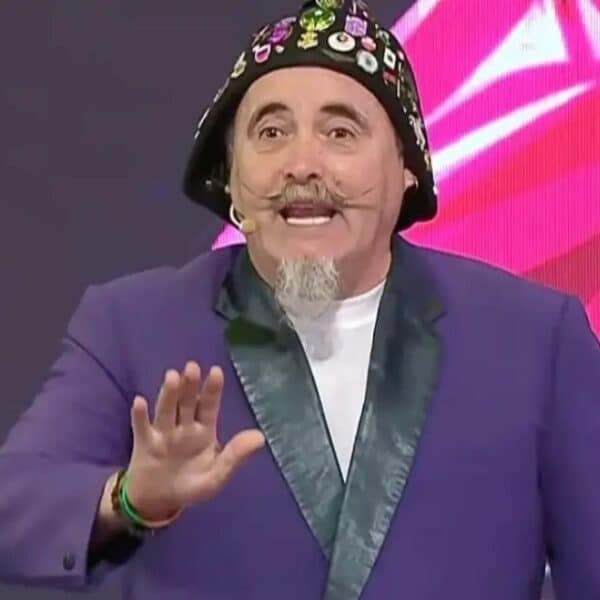El comediante El Flaco durante sus presentaciones en las fondas de Fiestas Patrias 2026, marcadas por pifias y un conflicto con la producción