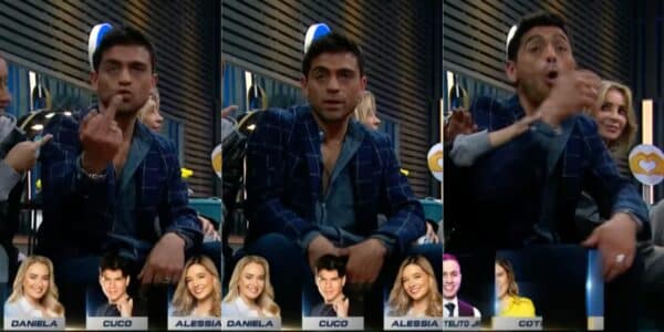 Etienne Bobenrieth en el set de Fiebre de Canto durante la noche de tributos