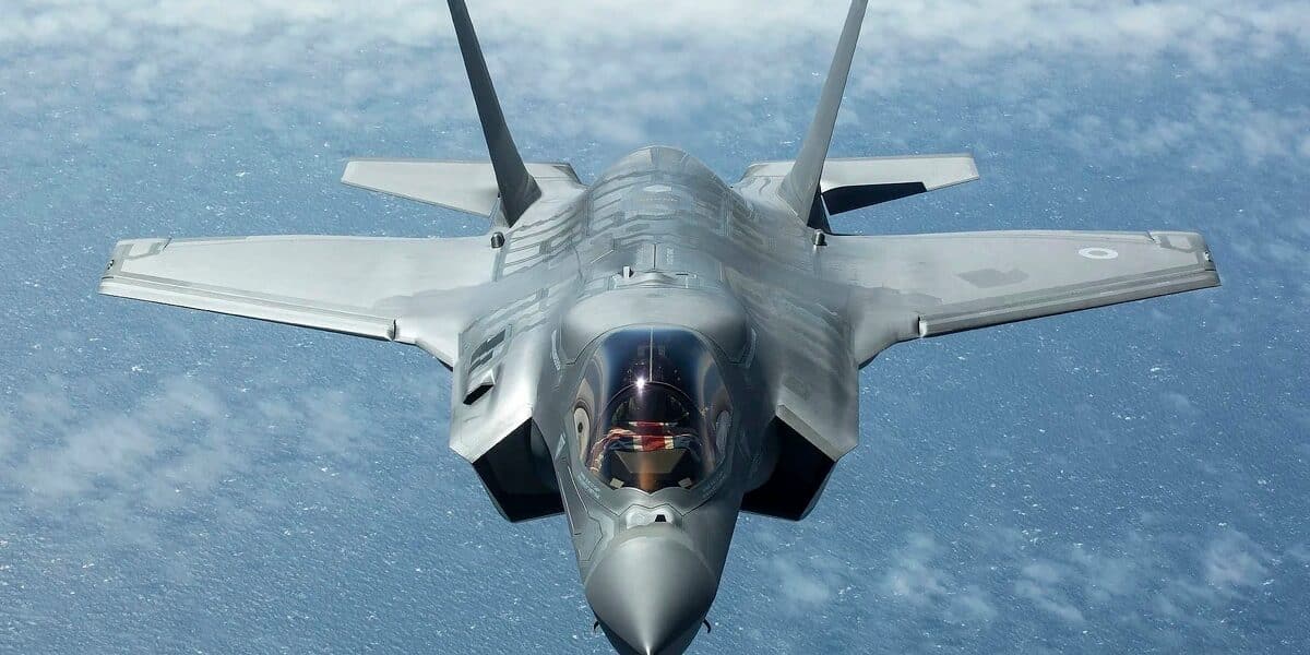 La Fuerza Aérea de Chile confirmó que el caza F-35 estadounidense es una de las opciones en estudio para reemplazar a los F-5 Tigre III, que cumplen 50 años de servicio.