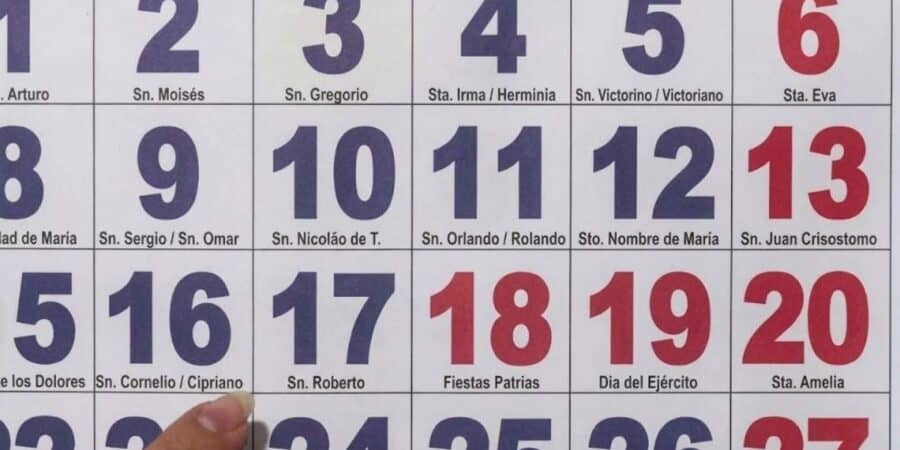Celebración de la Toma de Posesión del Estrecho de Magallanes en Punta Arenas, fecha que el Gobierno respaldó como feriado 21 de septiembre.