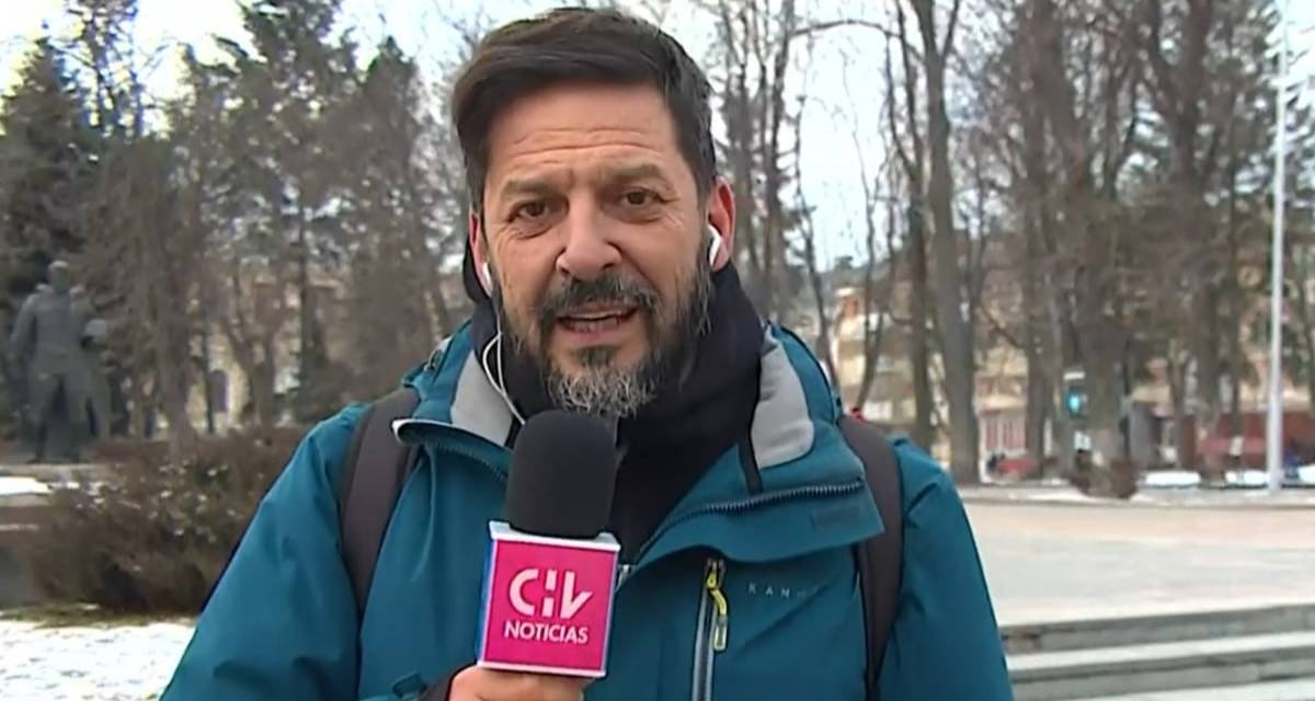 Patricio Angulo y Gabriela Segura en la conducción del noticiero matinal de Chilevisión en reemplazo de Rafael Cavada.