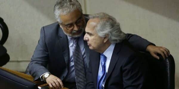 El abogado Luis Hermosilla en una comparecencia judicial, en referencia a su declaración ante el Ministerio Público donde reveló que recibió pagos en efectivo ordenados por el expresidente Sebastián Piñera para coordinar defensas penales durante el estallido social y la pandemia, montos de cuyo origen afirmó no tener conocimiento.