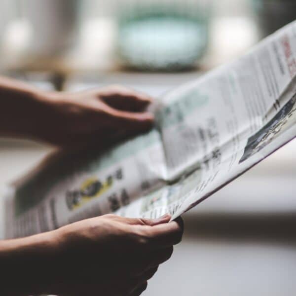 Publimetro S.A., sociedad del diario gratuito, solicitó su quiebra ante el 15° Juzgado Civil de Santiago con pasivos por casi $14.000 millones y 71 trabajadores en la incertidumbre.