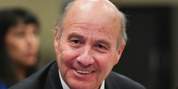 Edificio del Servicio Electoral en Santiago: el Servel alertó por un eventual recorte del 15% en su presupuesto 2027 y el Gobierno salió a responder ante la presión parlamentaria.