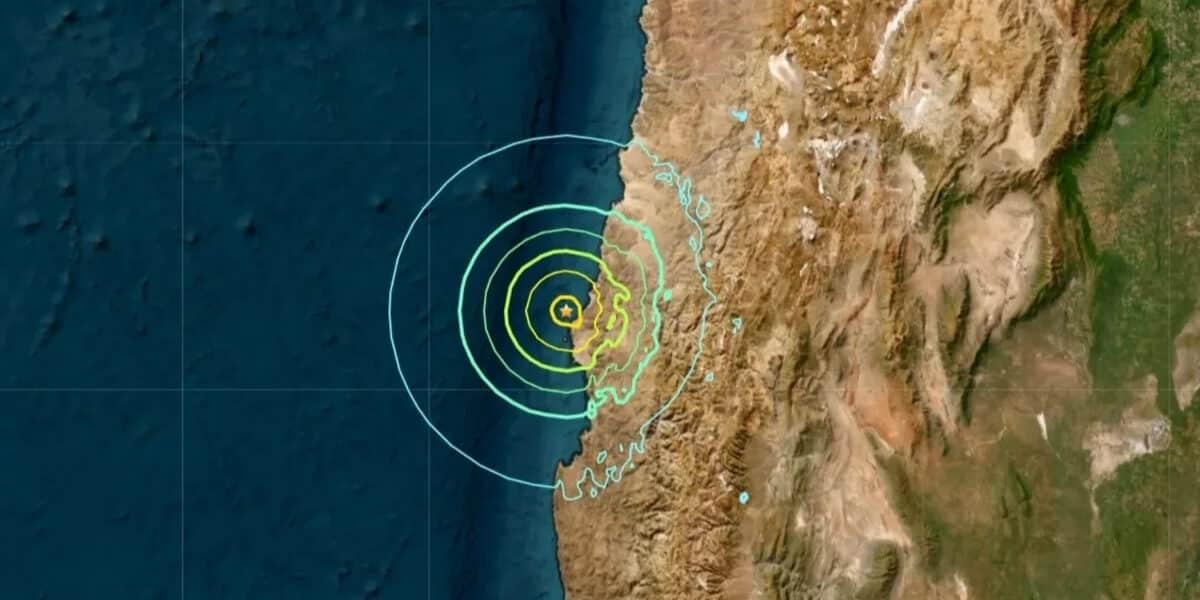 Sismógrafo de la Universidad de Chile registrando señales en estación de monitoreo de tremors tectónicos en la Patagonia