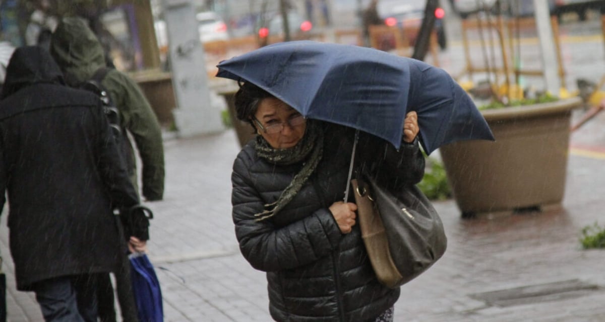 El viento Puelche llegará al centro-sur de Chile con rachas de hasta 100 km/h, tras heladas bajo cero del viernes