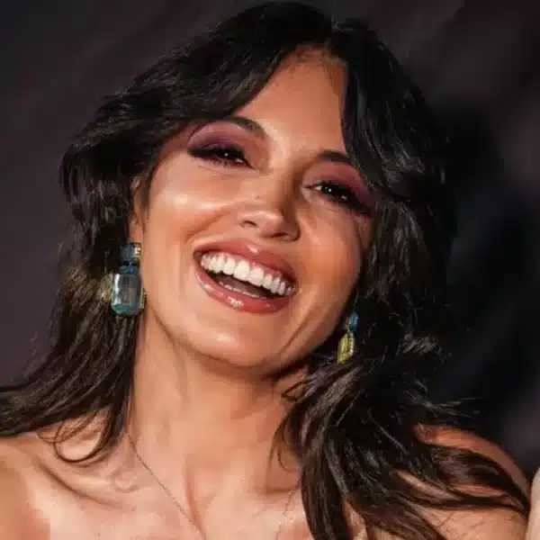 Yamila Reyna lució en Instagram unos jeans que usaba a los 13 años y su nueva figura desató un debate entre elogios y críticas por el mensaje sobre la delgadez