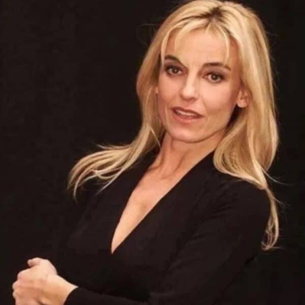 Adriana Vacarezza en la fotografía actual que compartió con motivo de su cumpleaños número 65.