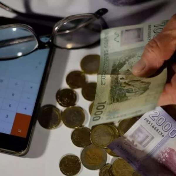 Familias afectadas por emergencias reciben apoyo estatal mediante el Bono de Sostenibilidad y otras ayudas de recuperación.