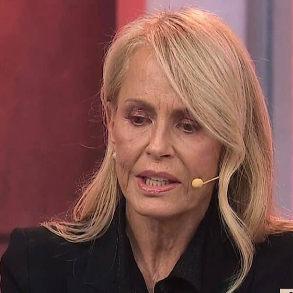 Cecilia Bolocco durante una aparición televisiva en medio de las versiones relacionadas con el regreso de Vértigo a Canal 13.
