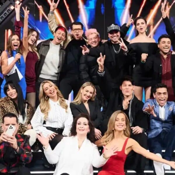 El jurado de Fiebre de Canto durante una evaluación en el estudio de Chilevisión, en una jornada marcada por la tensión entre sus integrantes.
