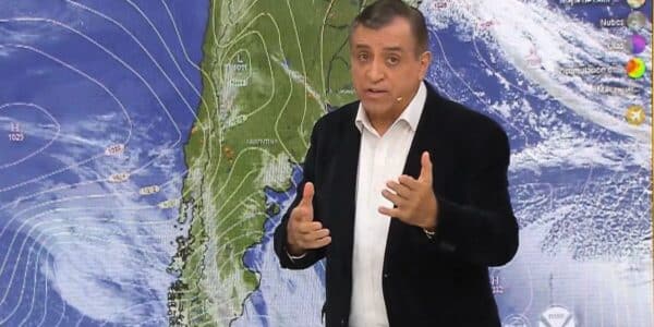 Iván Torres reaparece en el matinal Buenos Días a Todos de TVN tras permanecer tres meses alejado de la televisión.