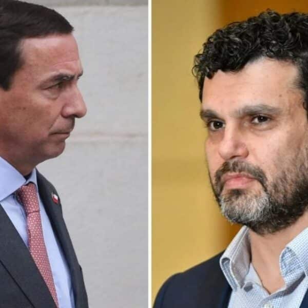 Jaime Bassa durante una intervención pública en el Congreso, en medio de su enfrentamiento político con el ministro Fernando Rabat.