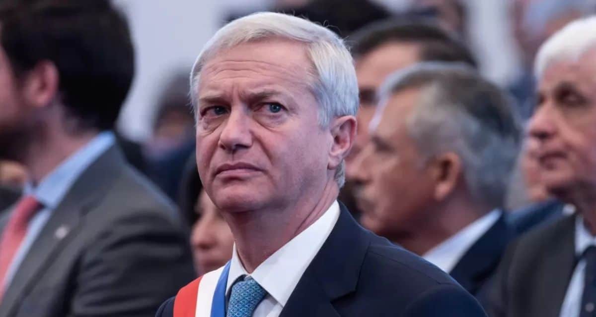 El presidente José Antonio Kast durante una actividad oficial en La Moneda tras conocerse el ranking latinoamericano de octubre de CB Global Data.