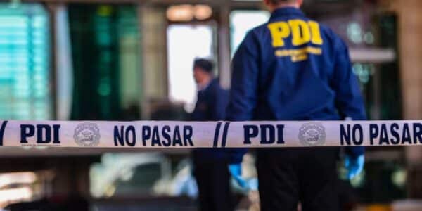 Carabineros investiga el fatal atropello de una menor de un año y cuatro meses en calle Pillán, comuna de La Florida, ocurrido este viernes.