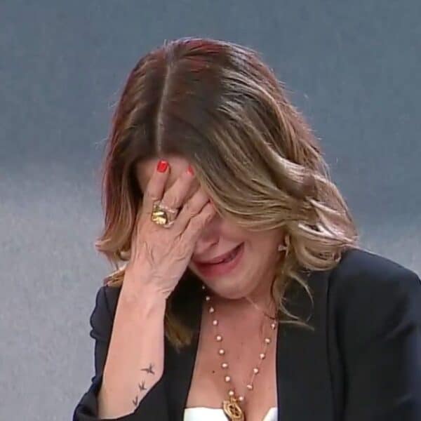 Pancha Merino en el programa Alfombra Roja tras recibir un duro llamado de atención de Patricia Maldonado por sus episodios de llanto