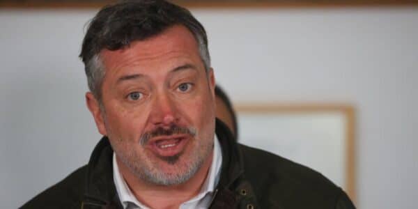 Sebastián Sichel, alcalde de Ñuñoa: el edil arremetió contra el Gobierno de Kast por la gestión de la emergencia tras los temporales.